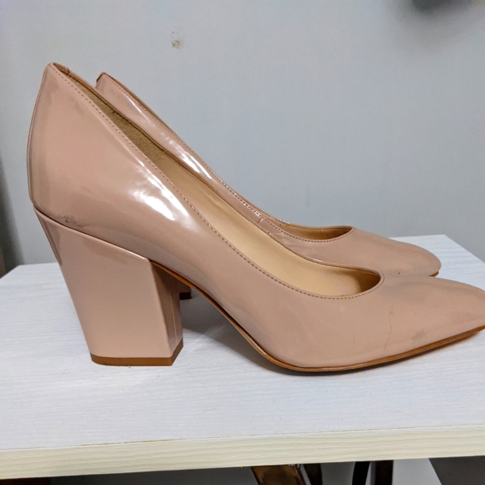 Nine West Nude Leather Heels Size 7.5